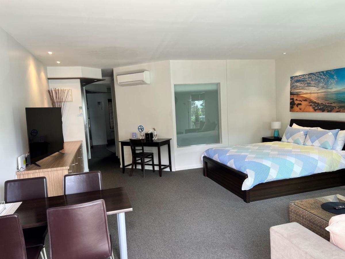 Phillip Island Holiday Apartments Cowes Buitenkant foto